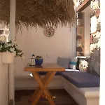 Pensión Moschatos House Kamári