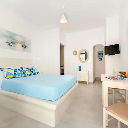 Moschatos House Guest house Kamari (Santorini)