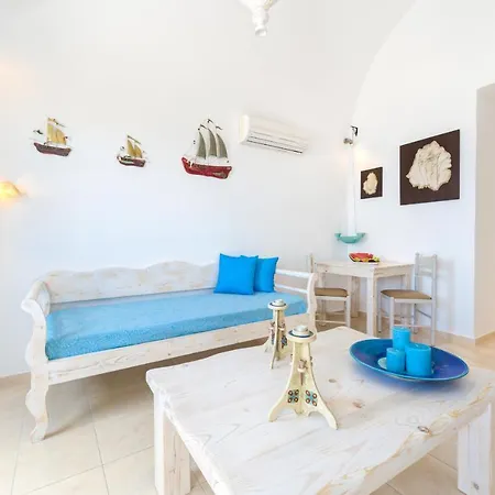 Moschatos House Guest house Kamari (Santorini)