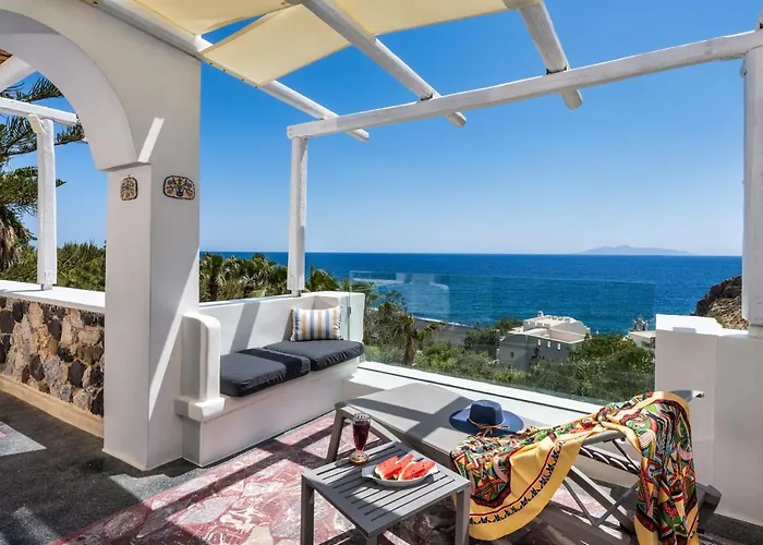 Moschatos House بيت ضيافة