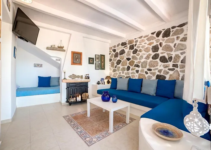 Guest house Moschatos House Kamari (Santorini)