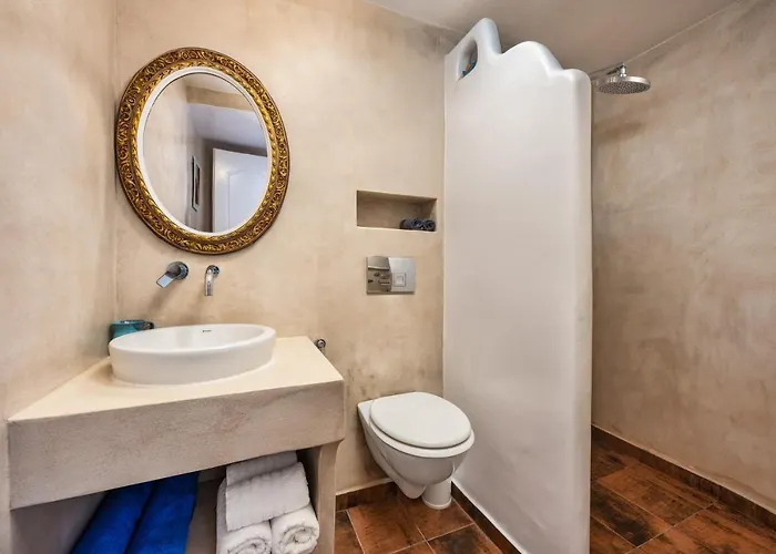 Moschatos House Guest house Kamari (Santorini)