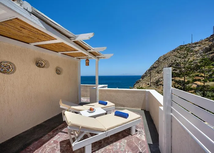 Guest house Moschatos House 4*