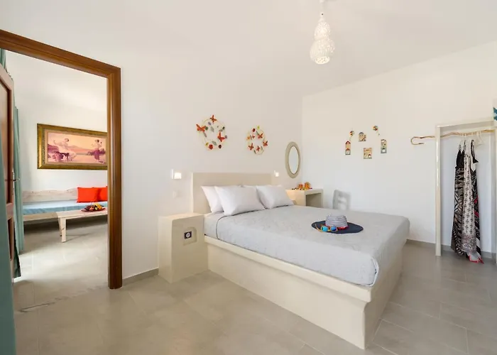 Guest house Moschatos House