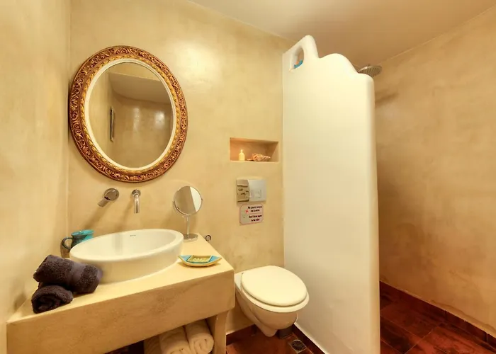 Moschatos House Pensión Kamári