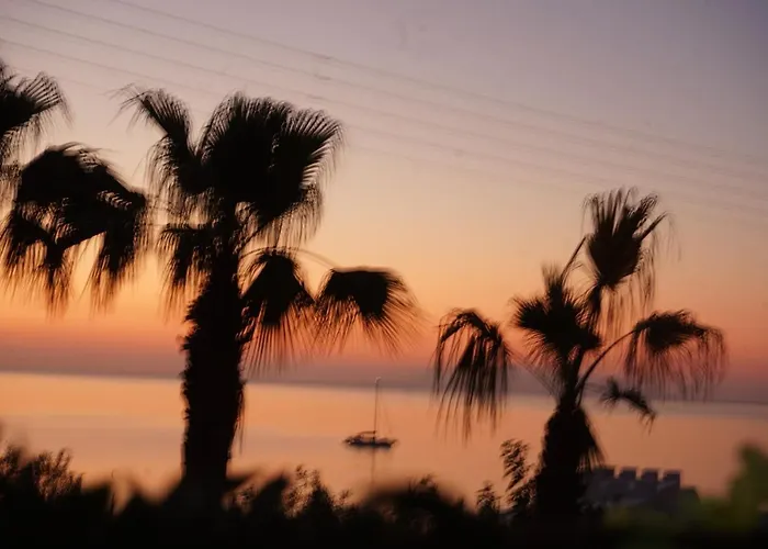 Guest house Moschatos House