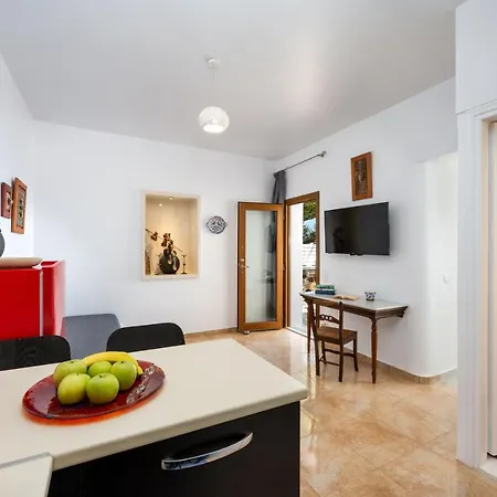 Gasthof Moschatos House Kamári