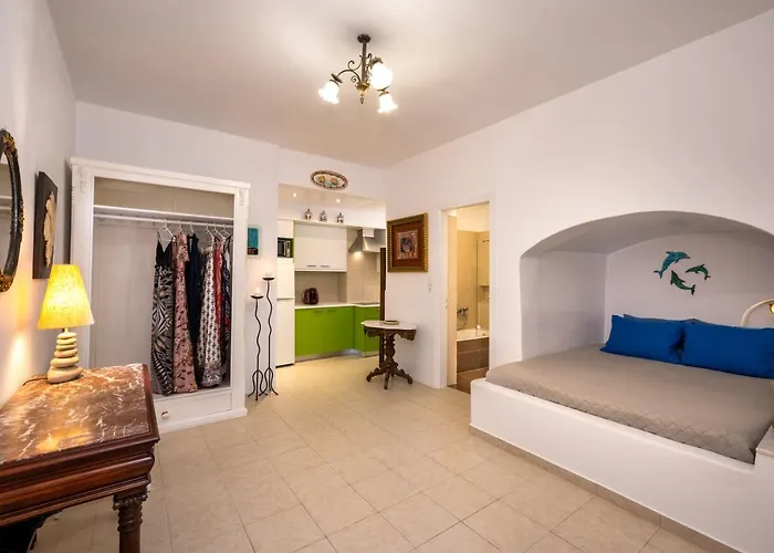 Moschatos House Камари