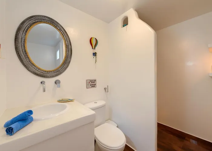 Moschatos House Pensión