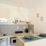 Moschatos House Affittacamere 4*
